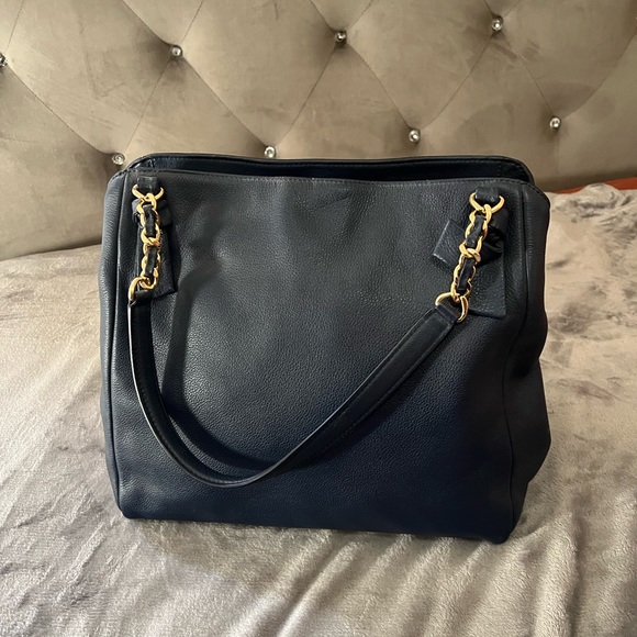 Authentic Tory Burch LEATHER TOTE